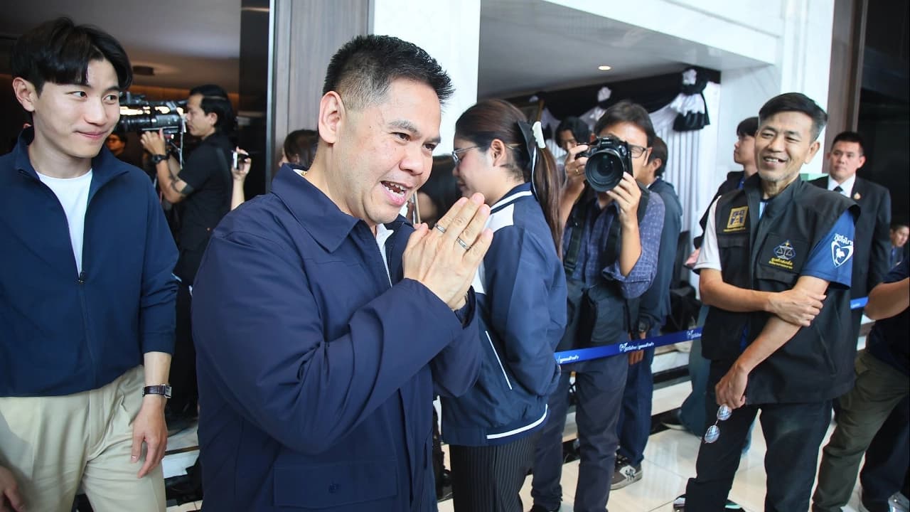 “วราวุธ” อู้ฟู่ 765 ล้านพ้นเก้าอี้สส. ครองที่ดินจ.สุพรรณบุรีมูลค่า 201 ล้านบาท ไร้หนี้สิน