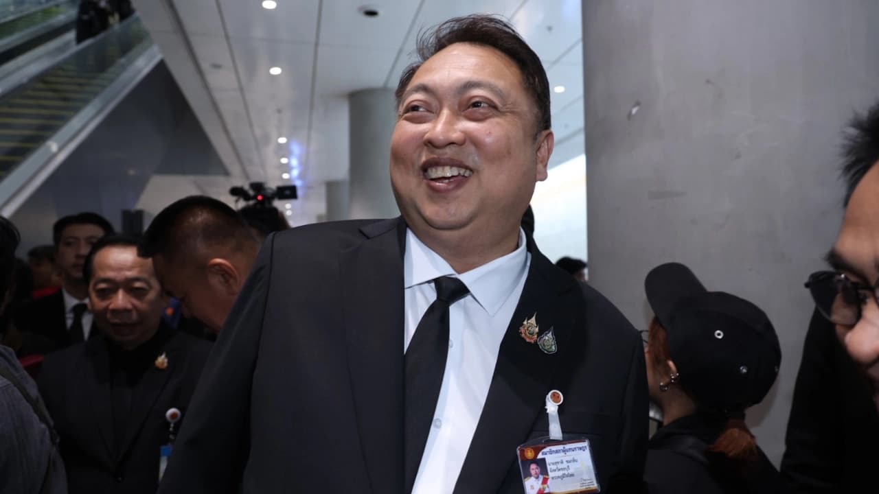 “สุชาติ” ส่งทนายฟ้อง “ไอซ์ รักชนก” เรียกค่าเสียหาย 50 ล้าน ดอกเบี้ยร้อยละ 5 ต่อปี